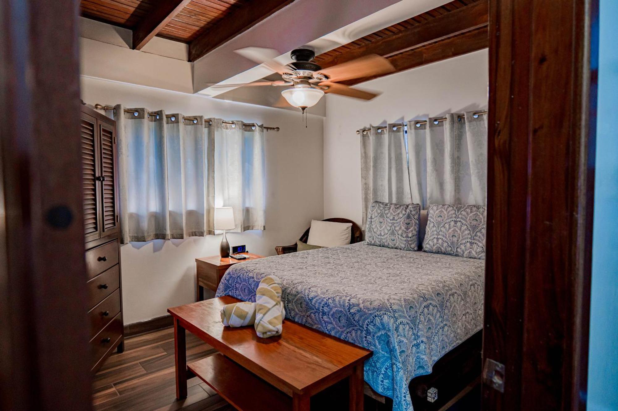 Tres Cocos Resort San Pedro  Esterno foto